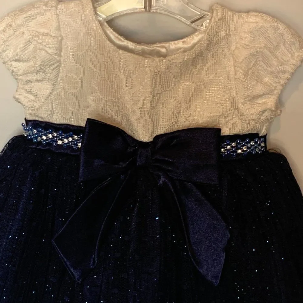 Sweet Heart Rose Navy and Cream Lace Dress